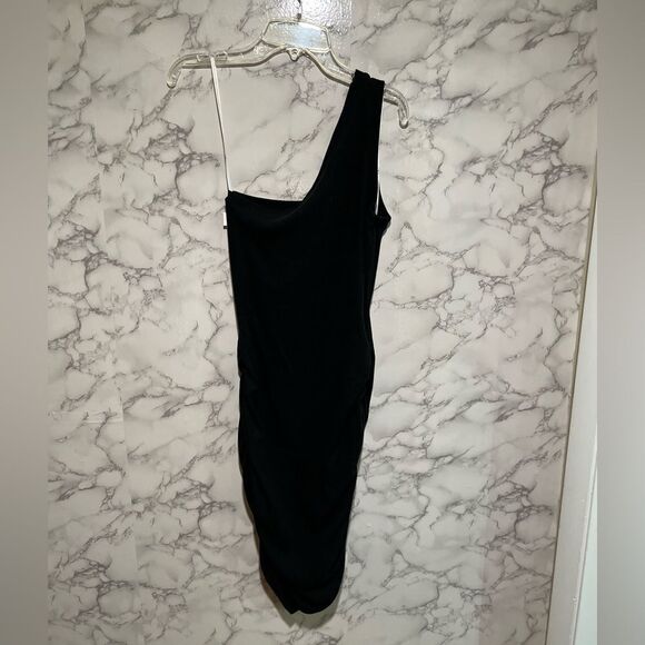 Lulus Total Appeal Black Ruched One-Shoulder Bodycon Midi Dress, black, Size L - Picture 7 of 8